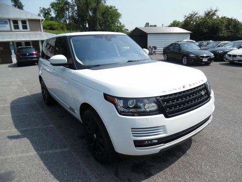 Used 2017 Land Rover Range Rover HSE AWD/4WD image 8