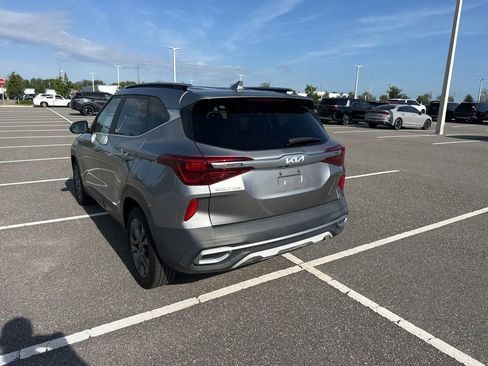 Used 2022 Kia Seltos S FWD image 8