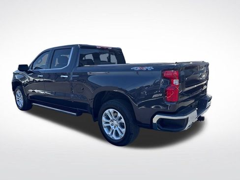 Used 2023 Chevrolet Silverado 1500 LTZ w/ LTZ Premium Package AWD/4WD image 3