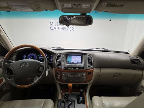 Used 2004 Lexus LX 470 4WD image 4