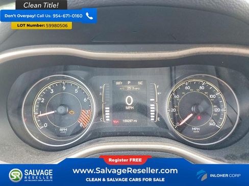 Used 2014 Jeep Cherokee Latitude w/ Comfort/Convenience Group FWD image 12