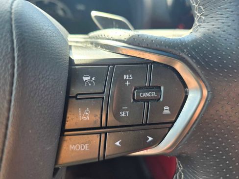 Used 2023 Lexus LX 600 F Sport w/ Accessory Package (Z1) image 33