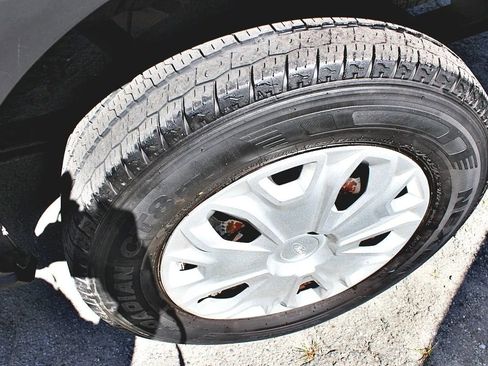 Used 2019 Ford Transit 350 XLT image 10