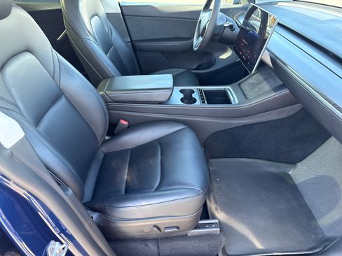 Used 2022 Tesla Model Y Performance image 15