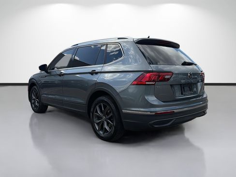 Used 2022 Volkswagen Tiguan SE image 5