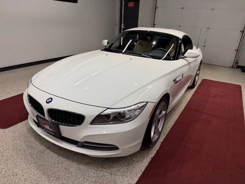 Used 2016 BMW Z4 sDrive28i RWD image 53