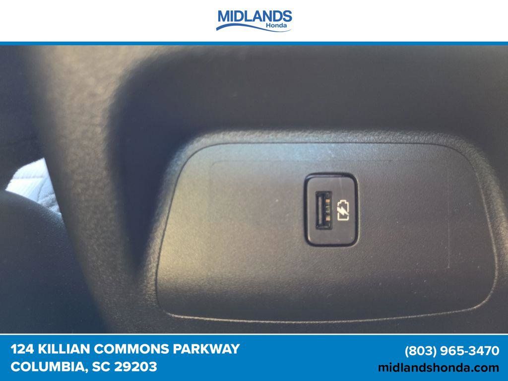 Used 2025 Nissan Sentra SV FWD image 26