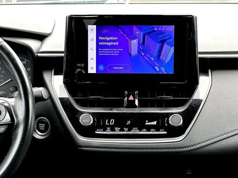 Used 2023 Toyota Corolla SE FWD image 31