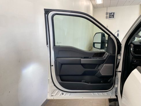 New 2026 Ford F350 Lariat w/ Black Appearance Package AWD/4WD image 16