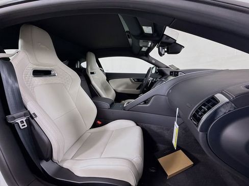 Used 2024 Jaguar F-TYPE R-Dynamic image 26