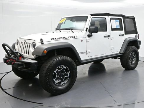 Used 2014 Jeep Wrangler Unlimited Rubicon AWD/4WD image 3