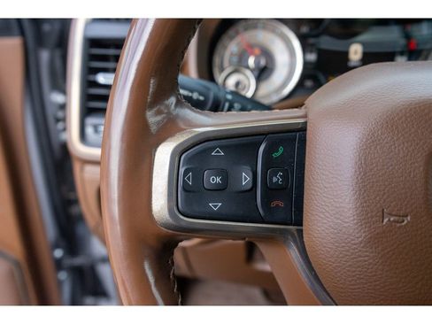 Used 2020 RAM 1500 Limited image 14