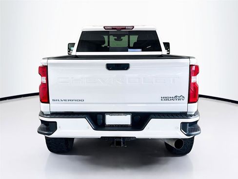 Used 2023 Chevrolet Silverado 2500 High Country AWD/4WD image 29