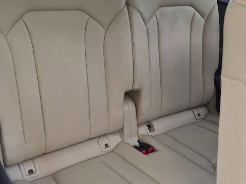 Used 2017 Audi Q7 3.0T Premium Plus image 49