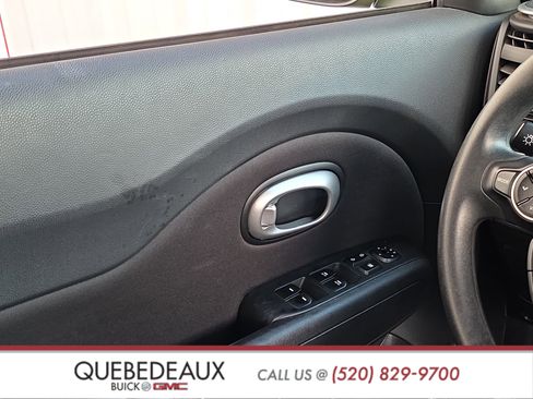Used 2015 Kia Soul + w/ Eco Package image 22
