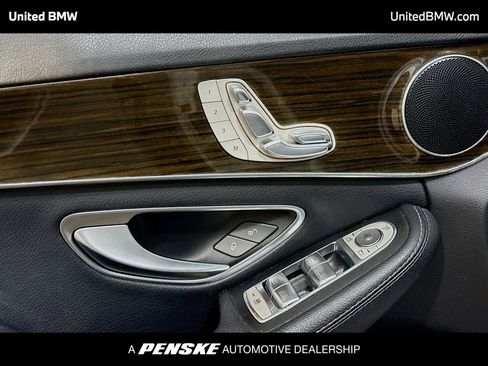 Used 2018 Mercedes-Benz C 300 4MATIC Sedan image 3