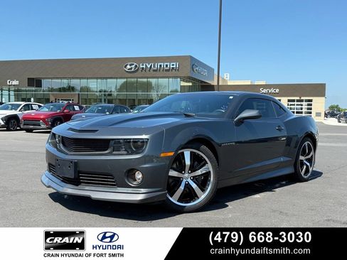 Used 2010 Chevrolet Camaro SS w/ RS Package RWD image 1
