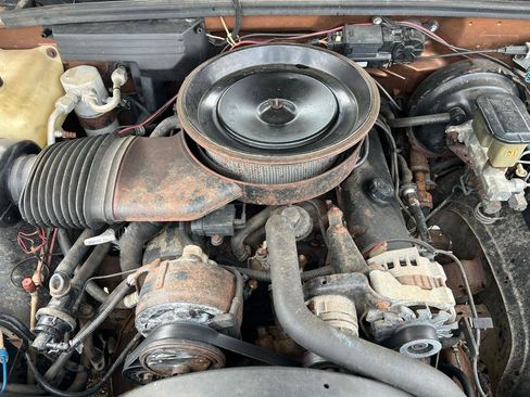 Used 1989 Chevrolet Silverado 3500 4x4 Extended Cab image 14