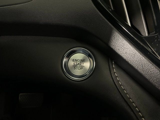 Used 2019 Acura RDX w/ Advance Package AWD/4WD image 22