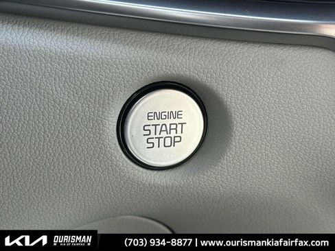 New 2025 Kia Sorento EX image 18