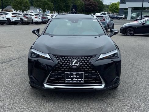 Used 2024 Lexus UX 250h AWD w/ Premium Package image 2