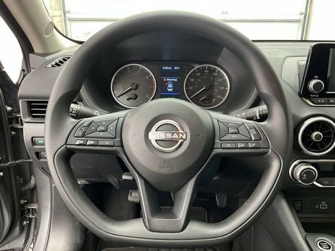 Used 2025 Nissan Sentra S FWD image 8