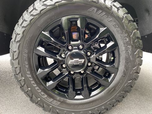 Used 2026 Chevrolet Silverado 2500 LTZ w/ Trail Boss Package AWD/4WD image 46