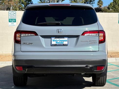 Certified 2022 Honda Pilot Black Edition image 9