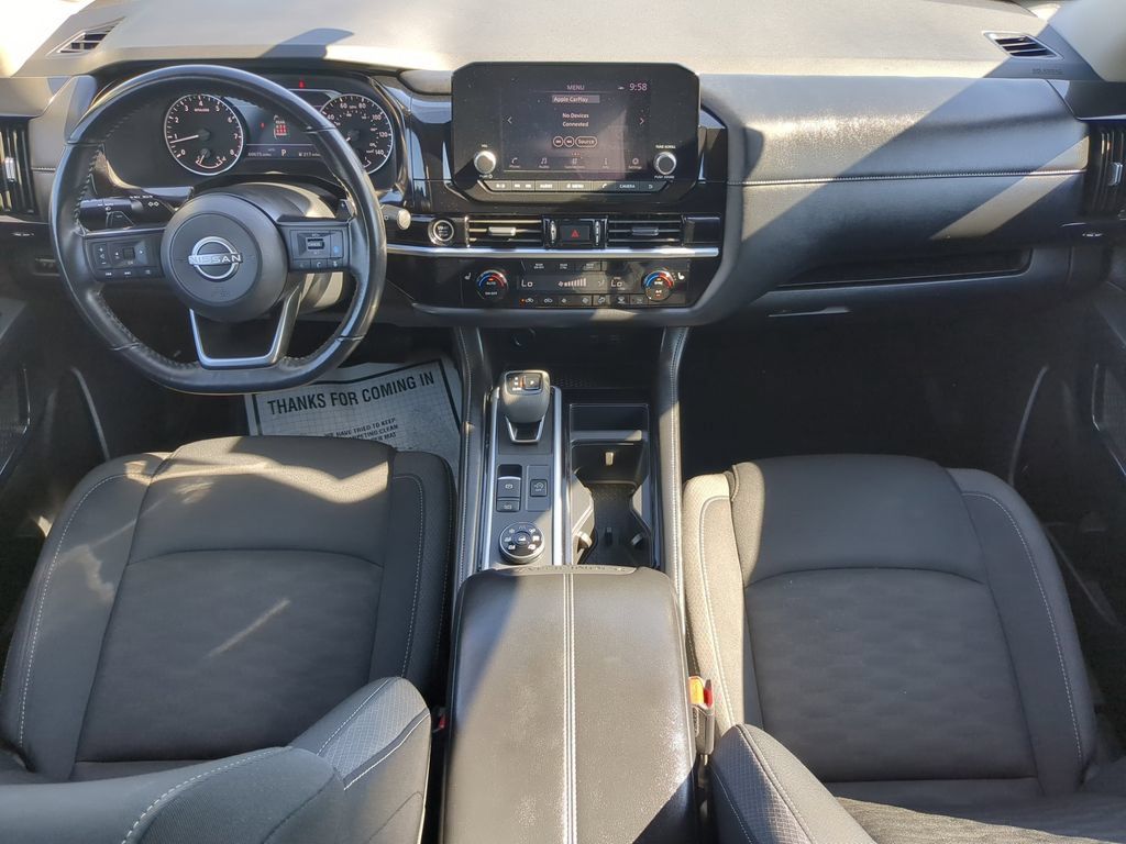 Used 2024 Nissan Pathfinder SV AWD/4WD image 12