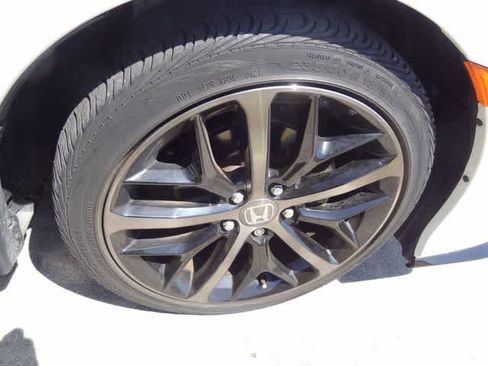 Used 2021 Honda Civic Sport Touring image 15