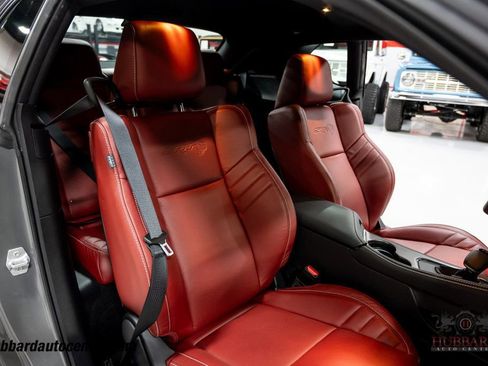 Used 2019 Dodge Challenger SRT Hellcat Redeye image 29