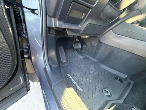 Used 2025 Subaru Forester Limited w/ Popular Package #2 AWD/4WD image 29
