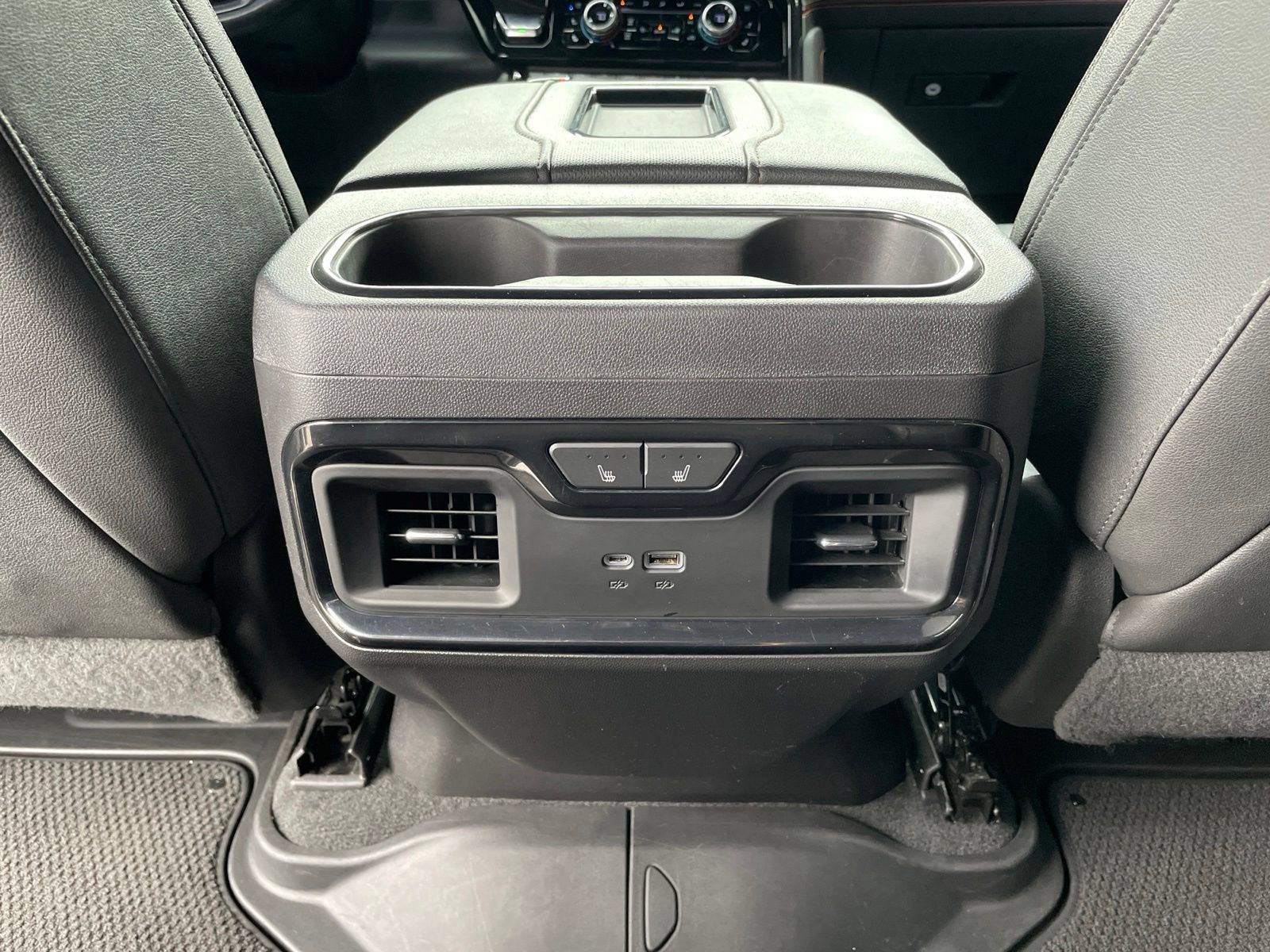 Used 2022 GMC Sierra 1500 AT4 w/ AT4 Premium Package AWD/4WD image 36