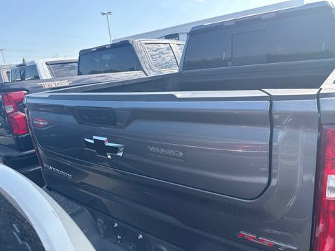 Used 2022 Chevrolet Silverado 1500 RST w/ Texas Edition Plus AWD/4WD image 8