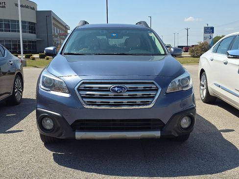 Used 2016 Subaru Outback 3.6R Limited AWD/4WD image 9