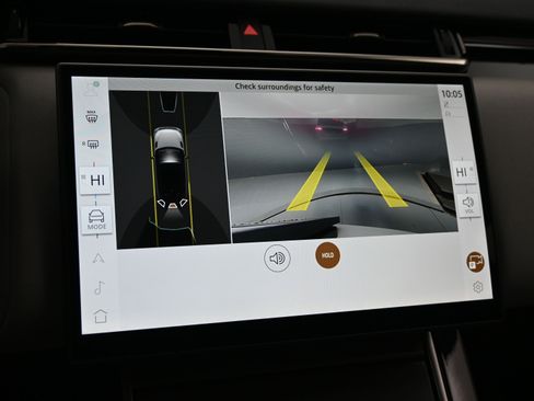 Certified 2025 Land Rover Range Rover Velar Dynamic SE image 15