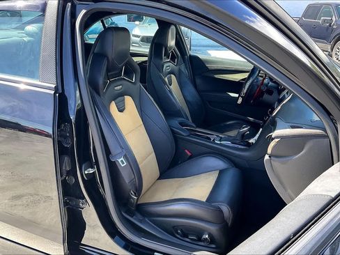 Used 2017 Cadillac ATS V w/ Luxury Package RWD image 13