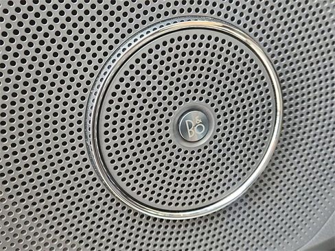 Used 2024 Ford Expedition Limited image 25