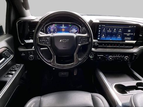 Used 2024 Chevrolet Silverado 2500 LTZ w/ LTZ Plus Package AWD/4WD image 6