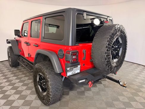 Used 2018 Jeep Wrangler Unlimited Rubicon AWD/4WD image 4