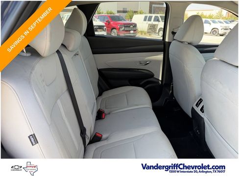 Used 2025 Hyundai Tucson SEL AWD/4WD image 26