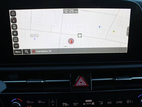 New 2026 Kia Niro EX FWD image 45