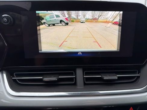 Used 2026 Chevrolet Trax LT w/ Driver Confidence Package image 13