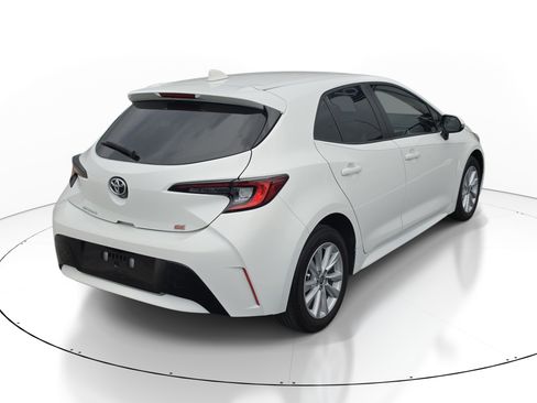 Used 2024 Toyota Corolla SE FWD image 6