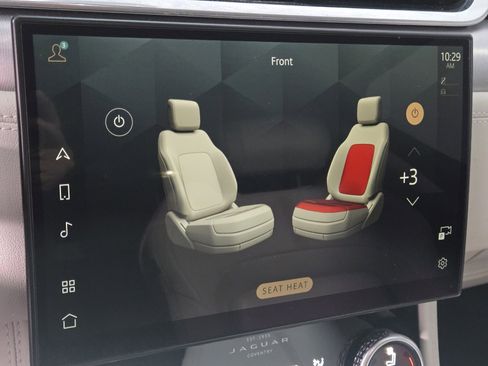 Used 2023 Jaguar F-PACE R-Dynamic S image 26