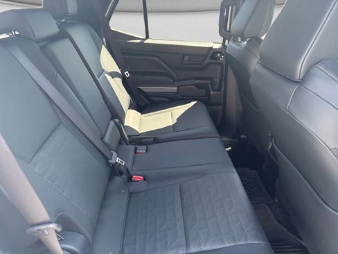 Used 2026 Toyota 4Runner TRD Sport Premium AWD/4WD image 17
