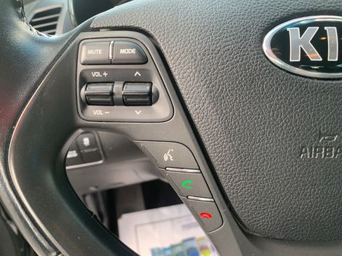 Used 2016 Kia Forte EX FWD image 10