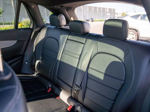 Used 2017 Mercedes-Benz GLC 300 image 23