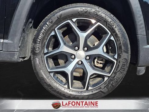 Certified 2024 Jeep Compass Limited AWD/4WD image 31