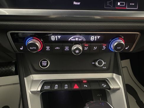 Used 2022 Audi Q3 2.0T Premium image 18